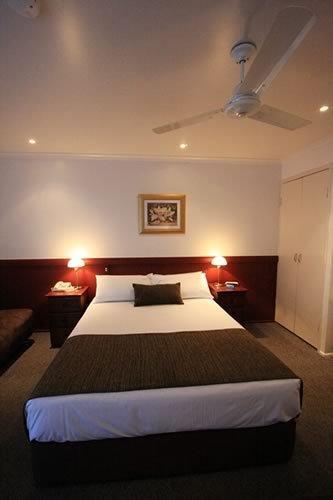 Central Studio Accommodation Gladstone Kamer foto